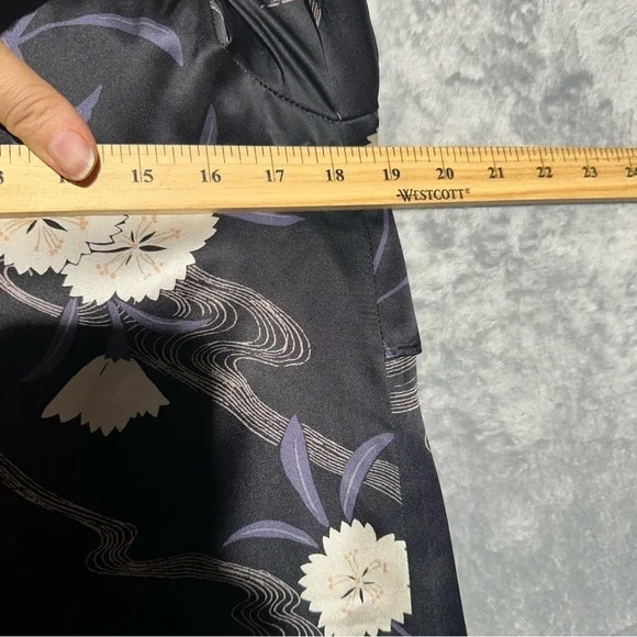 Club Monaco Briley Open-Back Black 100% Silk Floral Print Long Sleeve Blouse #44 - Picture 14 of 16